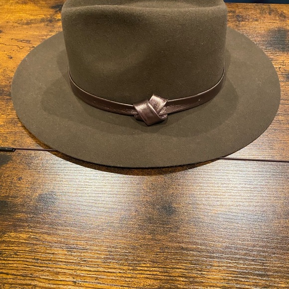 Goorin Bros. Golden Wonder felt Fedora. main image 6